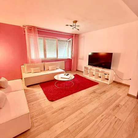 La Barbie Dreamhouse - Plein Centre - 8 Guests *